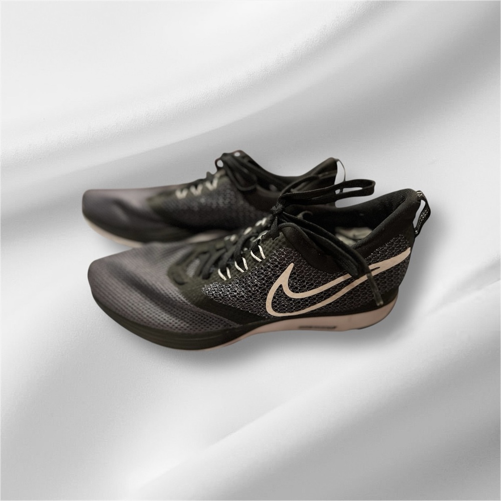 Nike Zoom Black and Gray Sports Footwear